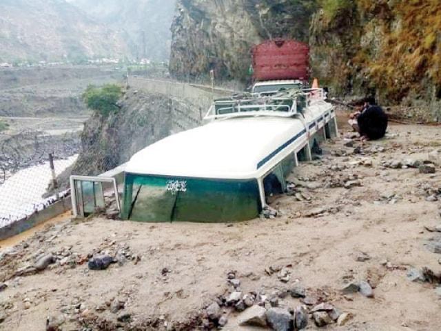 Kohistan flash flood destroys roads